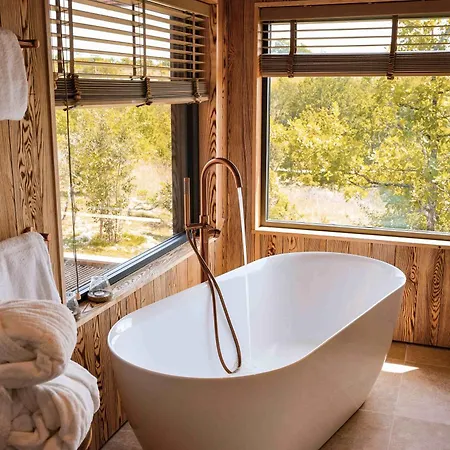 Lodge Pella Roca, &