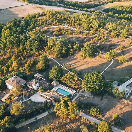 Pella Roca, & Labastide-de-Penne
